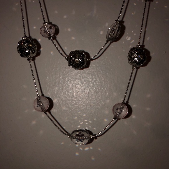 Very Pale Pink & Silver Necklace Set - Picture 5 of 11